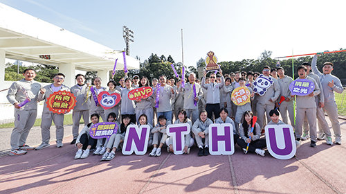 📷丙午梅竹-校長訪視校隊圖片(另開新視窗)